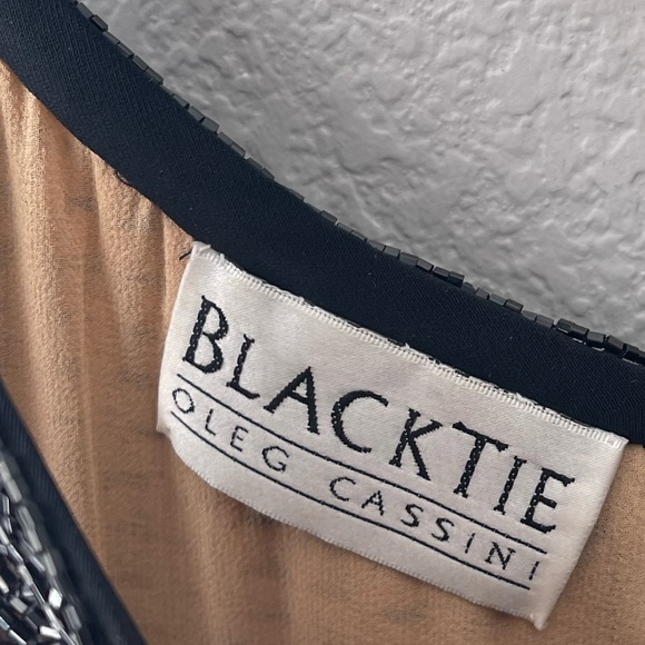 OLEG CASSINI BLACK TIE Silk & Beaded Formal Evening Gown Vintage 90’s Gown Black - Picture 8 of 15